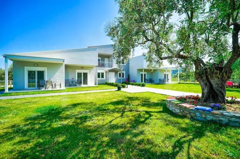 Aenaon-Studios-Outdoor-07-1