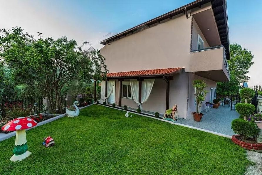 Melida-Studios-and-Apartments