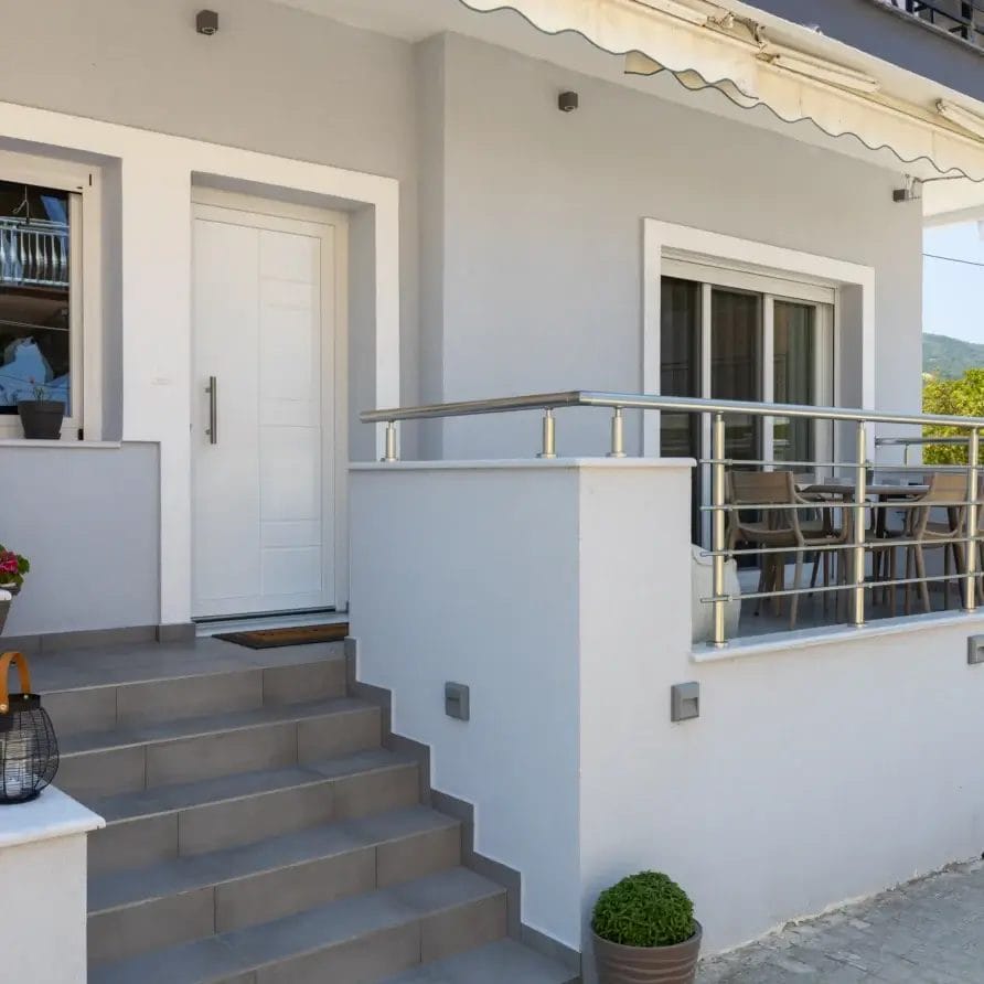 Eris Luxury Living 1