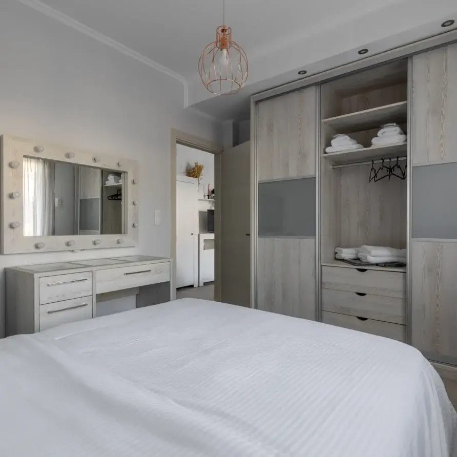 Eris Luxury Living 2