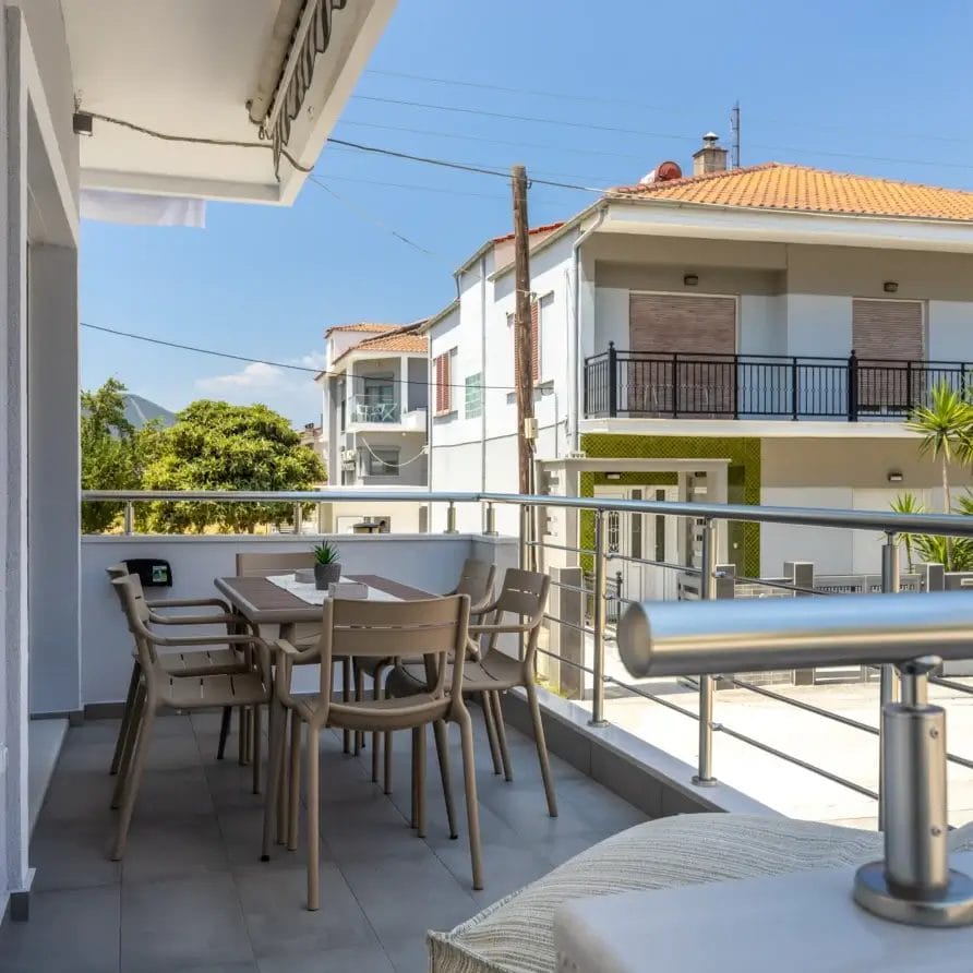 Eris Luxury Living 1