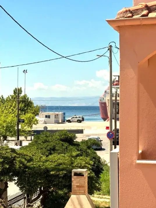 Porto Nuovo Studios 1-19