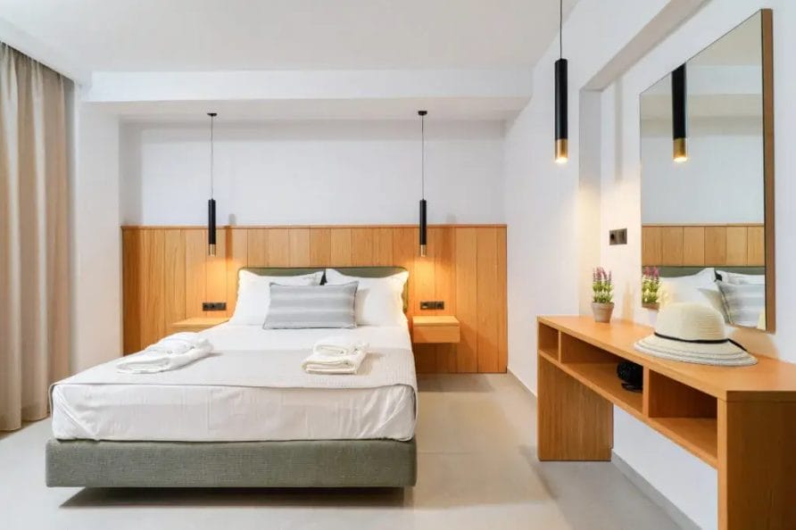 Apartment (Semi-Basement) 4