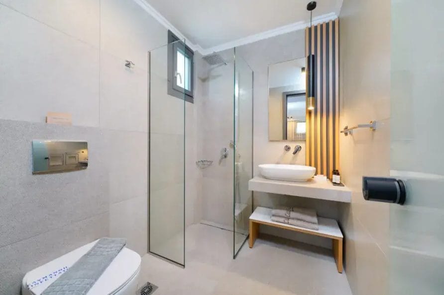 Apartment (Semi-Basement) 6