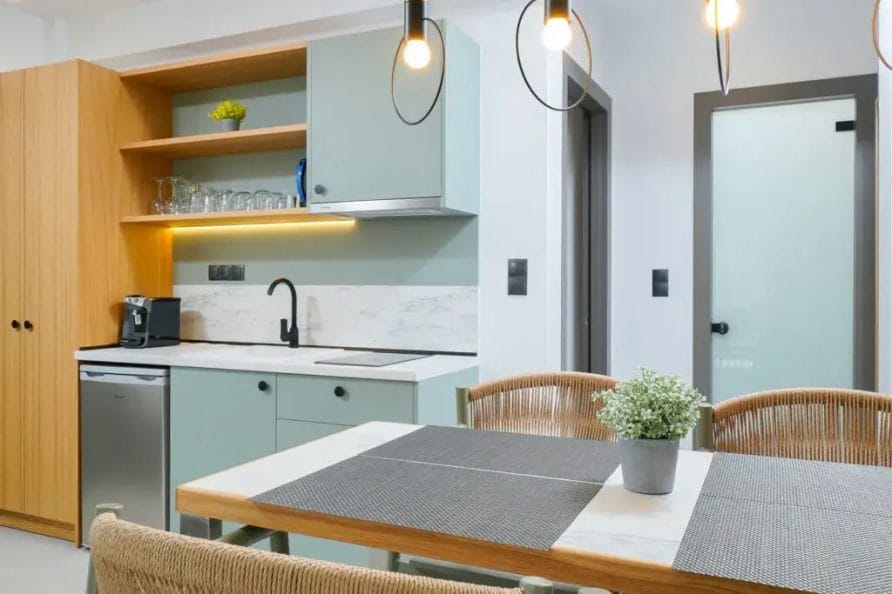 Apartment With Mountain View 13