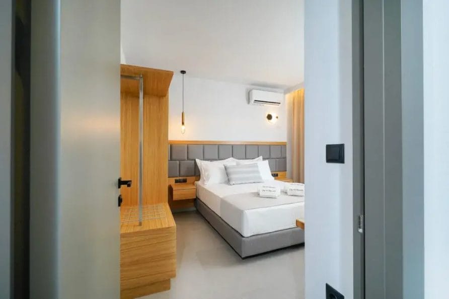 Apartment With Mountain View 21