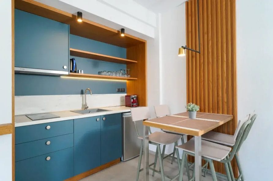 Apartment With Pool View 16