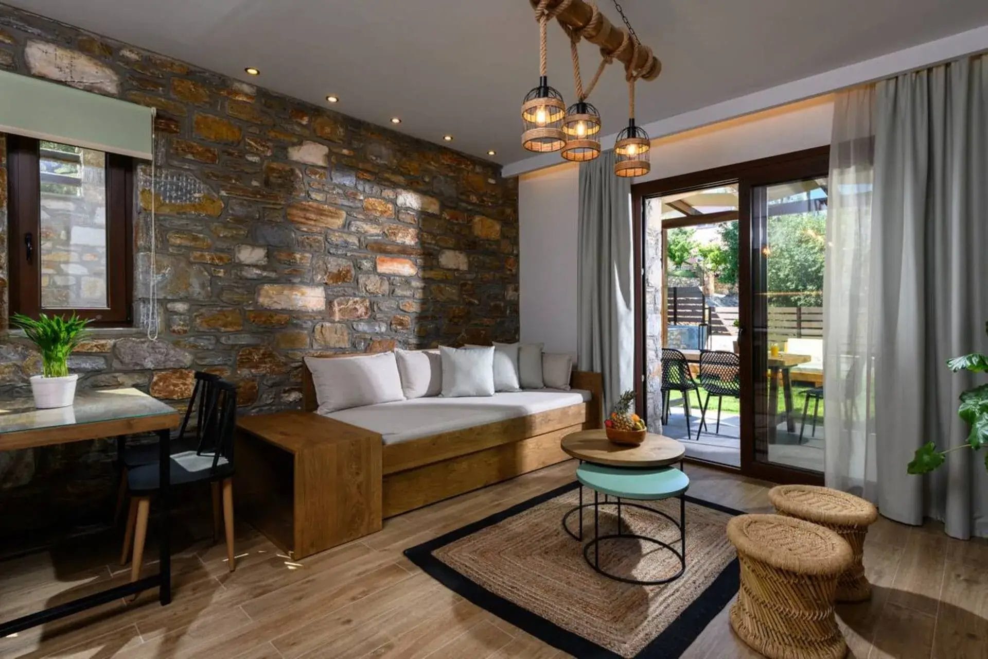 La Terra Petra House 1-1