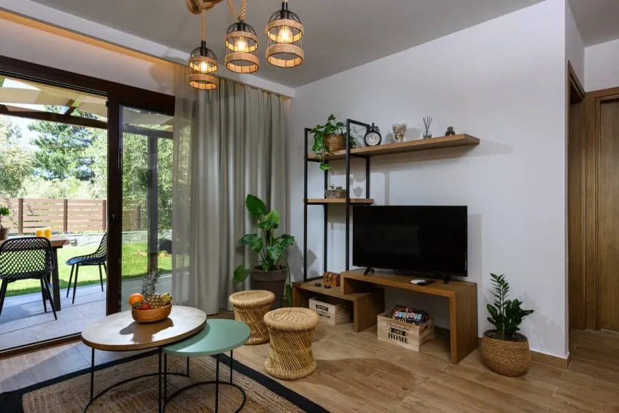 La Terra Petra House 1-3