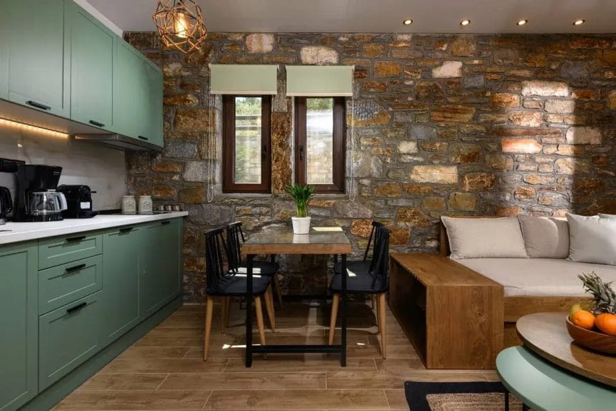 La Terra Petra House 1-4