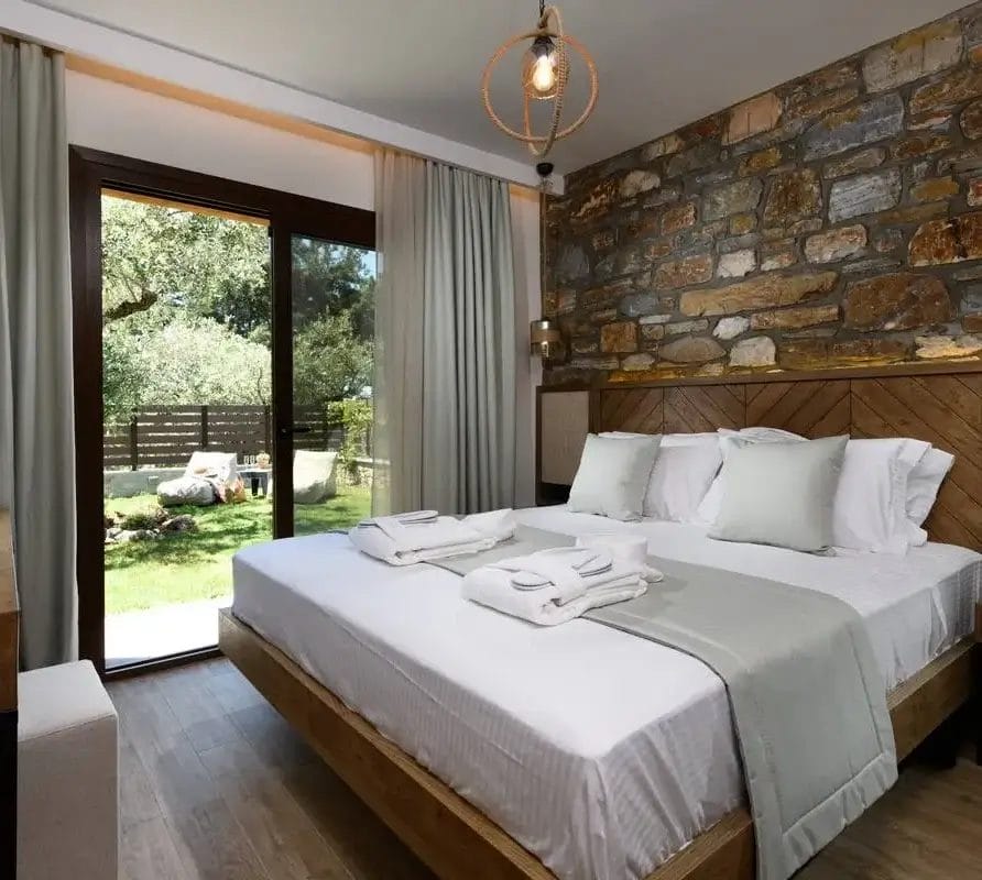 La Terra Petra House 1-7