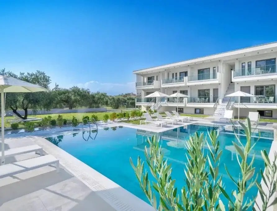 Olia Thassos Outdoor 10