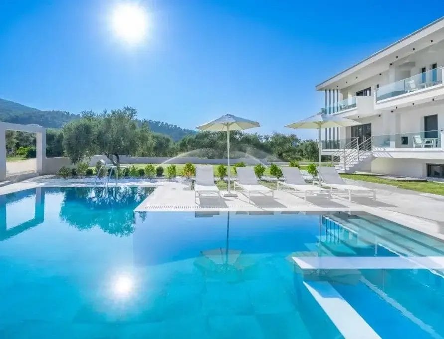 Olia Thassos Outdoor 14