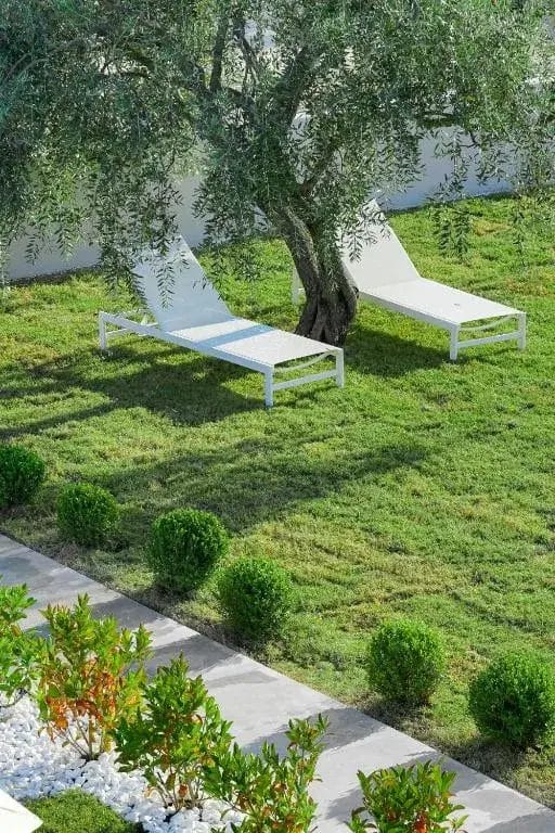 Olia Thassos Outdoor 17