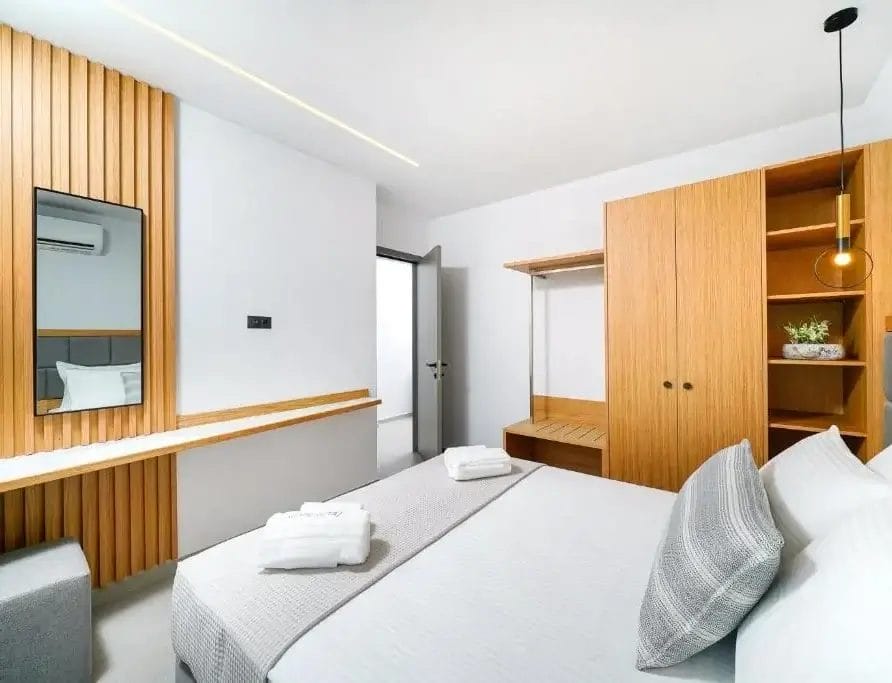 Olia Thassos Outdoor 24