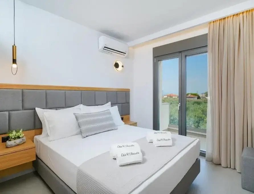 Olia Thassos Outdoor 31