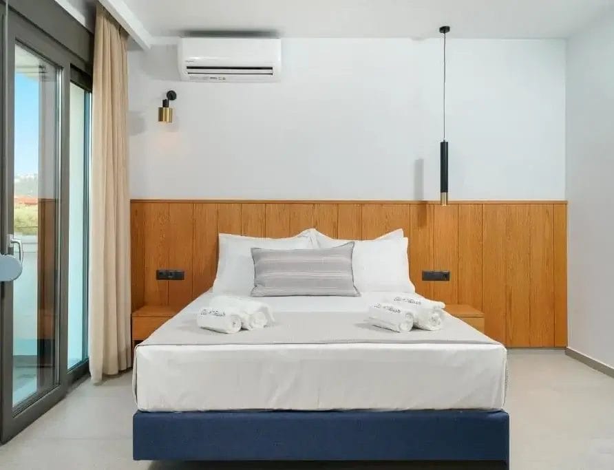 Olia Thassos Outdoor 35