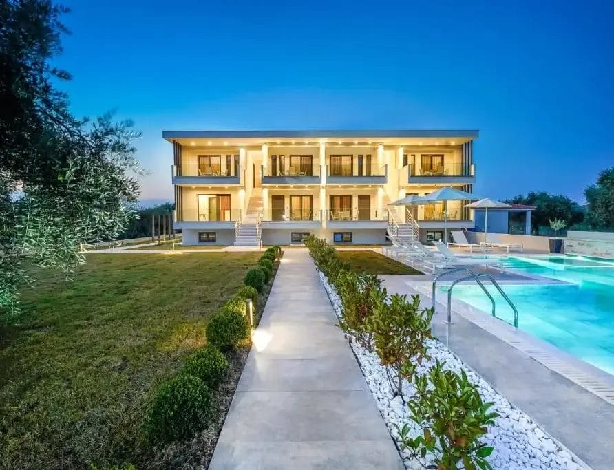 Olia Thassos Outdoor 7