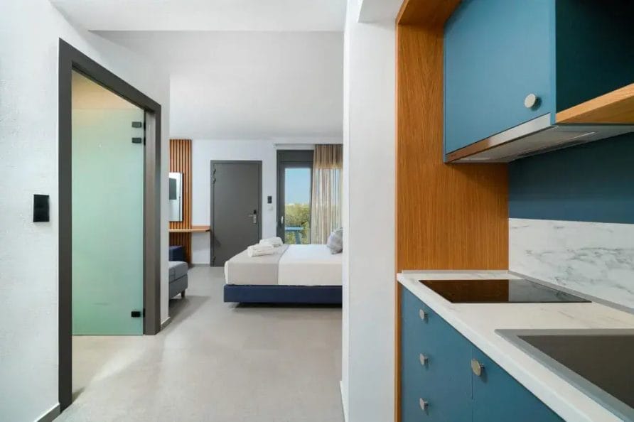 Olia Thassos Studio 10