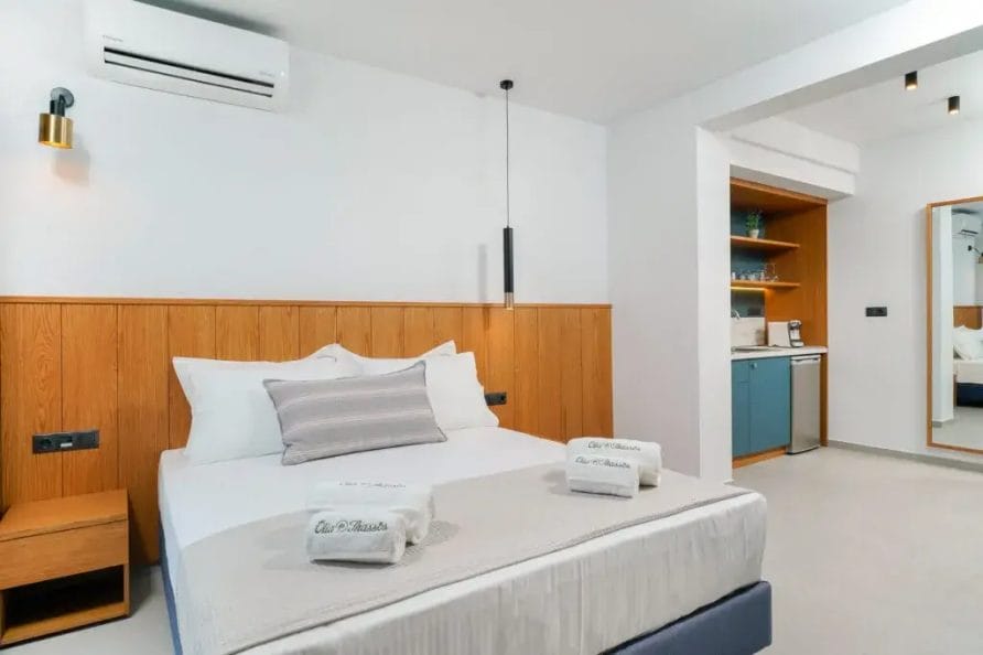 Olia Thassos Studio 3