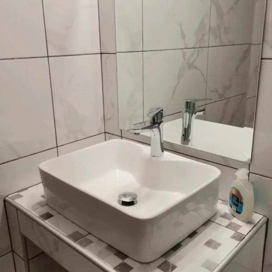 Apartment Semi Basement 5