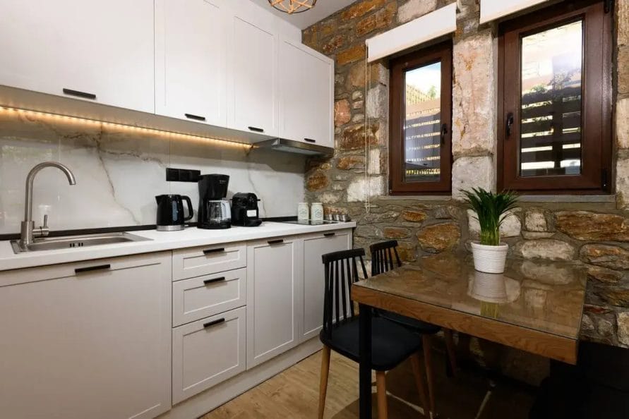 La Terra Petra House 2-6