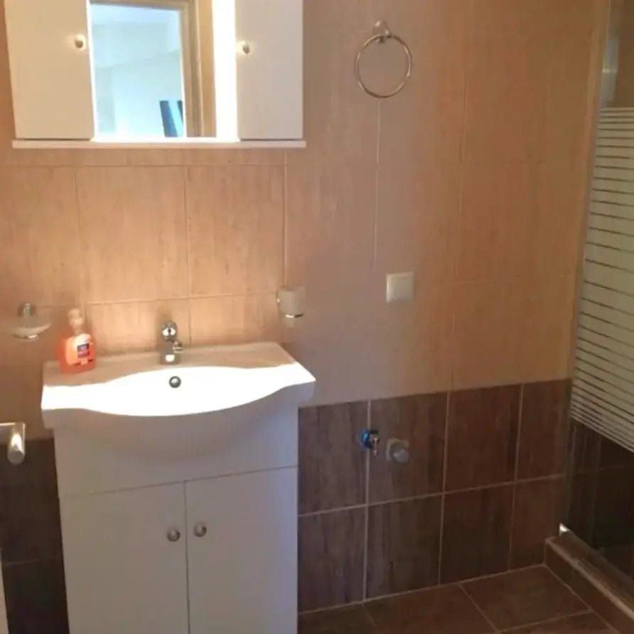 My Home Apartments Studio Semi Basement 3