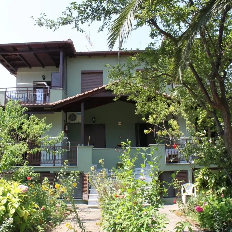 Stella Melida Ootdoor 12