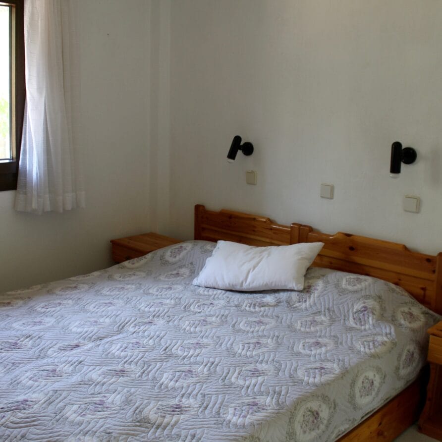 Stella Melida Stoudio 1