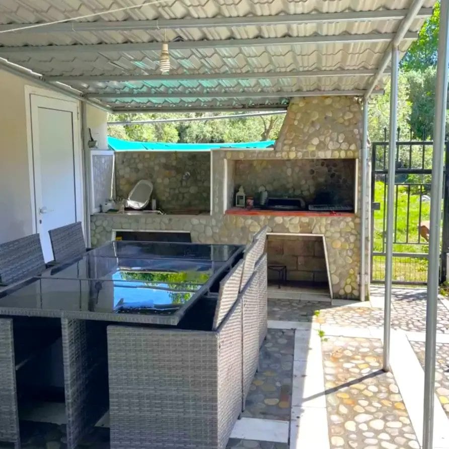 Thassos Tiny Home 2