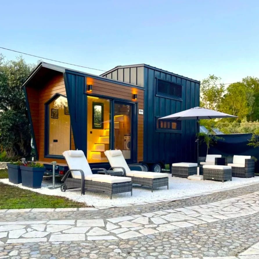Thassos Tiny Home 8