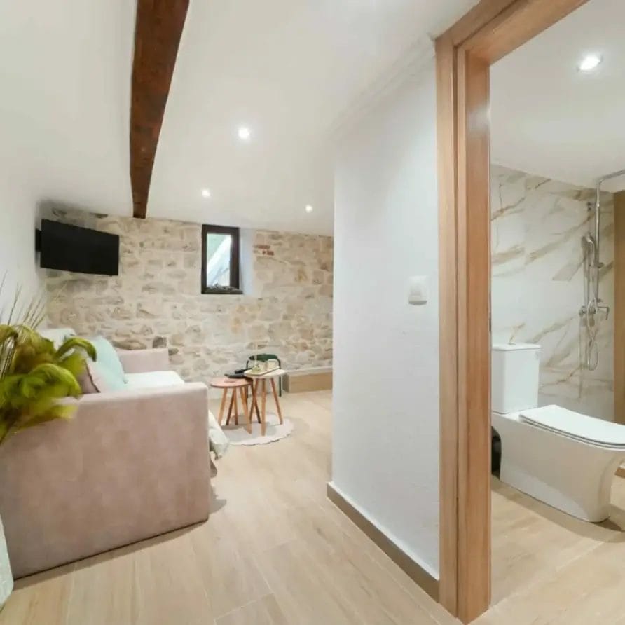 Emmas House Apartment 1 (12)