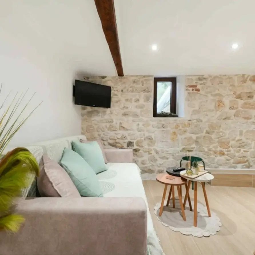 Emmas House Apartment 1 (9)